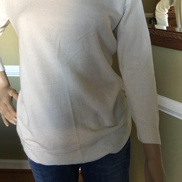 - New York & Company - Picture 5 of 7